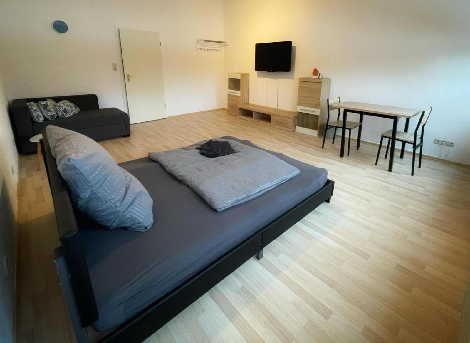 Schoene Ferienzimmer In Wilhelmshaven Buitenkant foto
